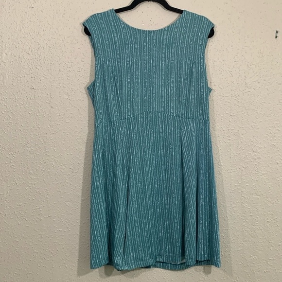 Title Nine Steadfast Dress/Romper in AjRak Stripe      size L - Picture 1 of 11